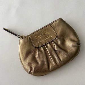 COACH | Gold coin case